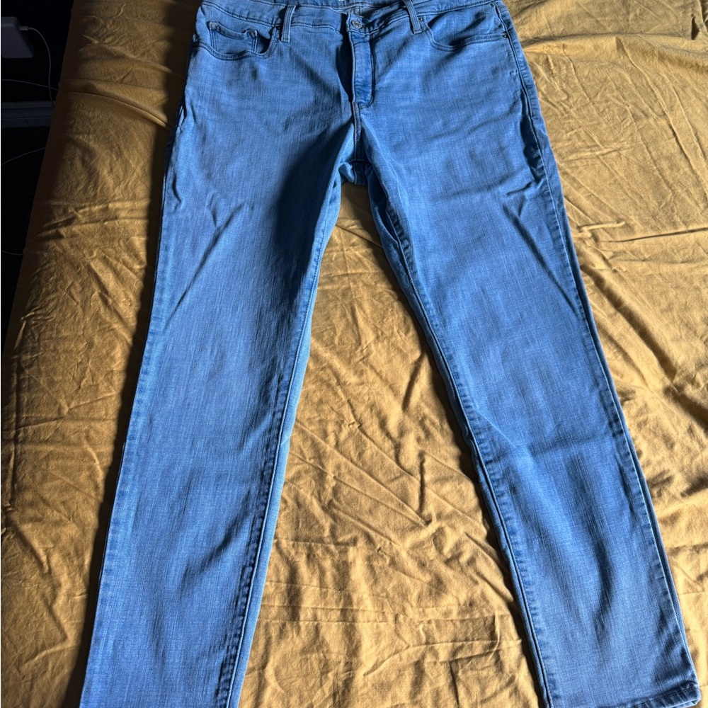 Stylish Blue Denim Jeans